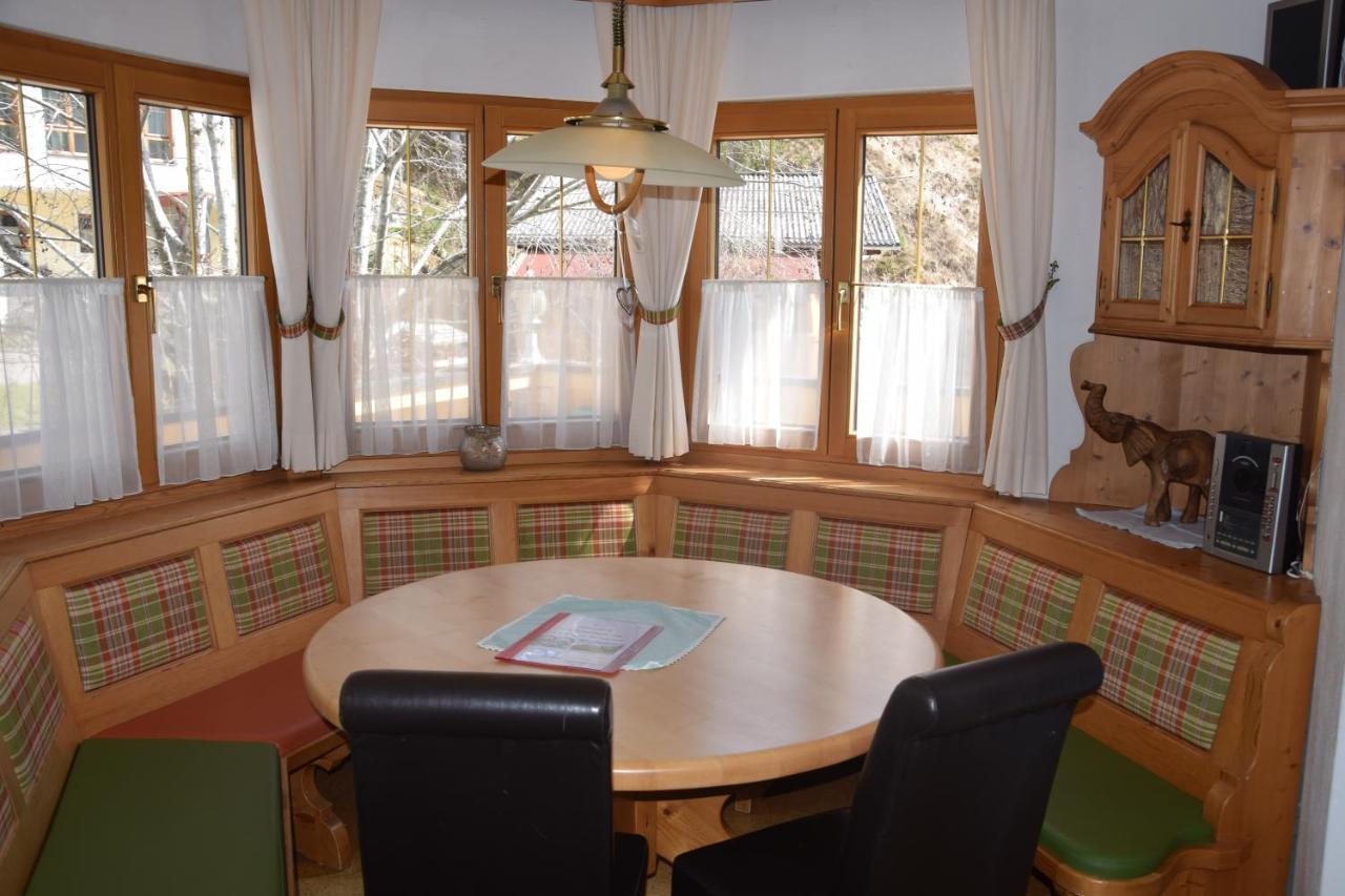 Landhaus Bergzeit ฟิลซ์โมส ภายนอก รูปภาพ